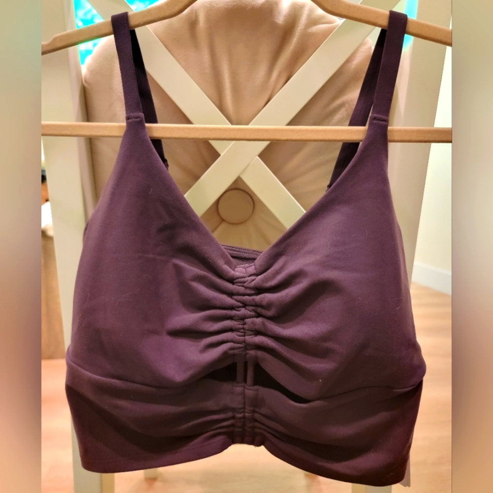 Athleta cinch violet sports bra medium NWT